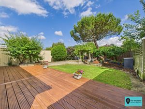 Garden - click for photo gallery